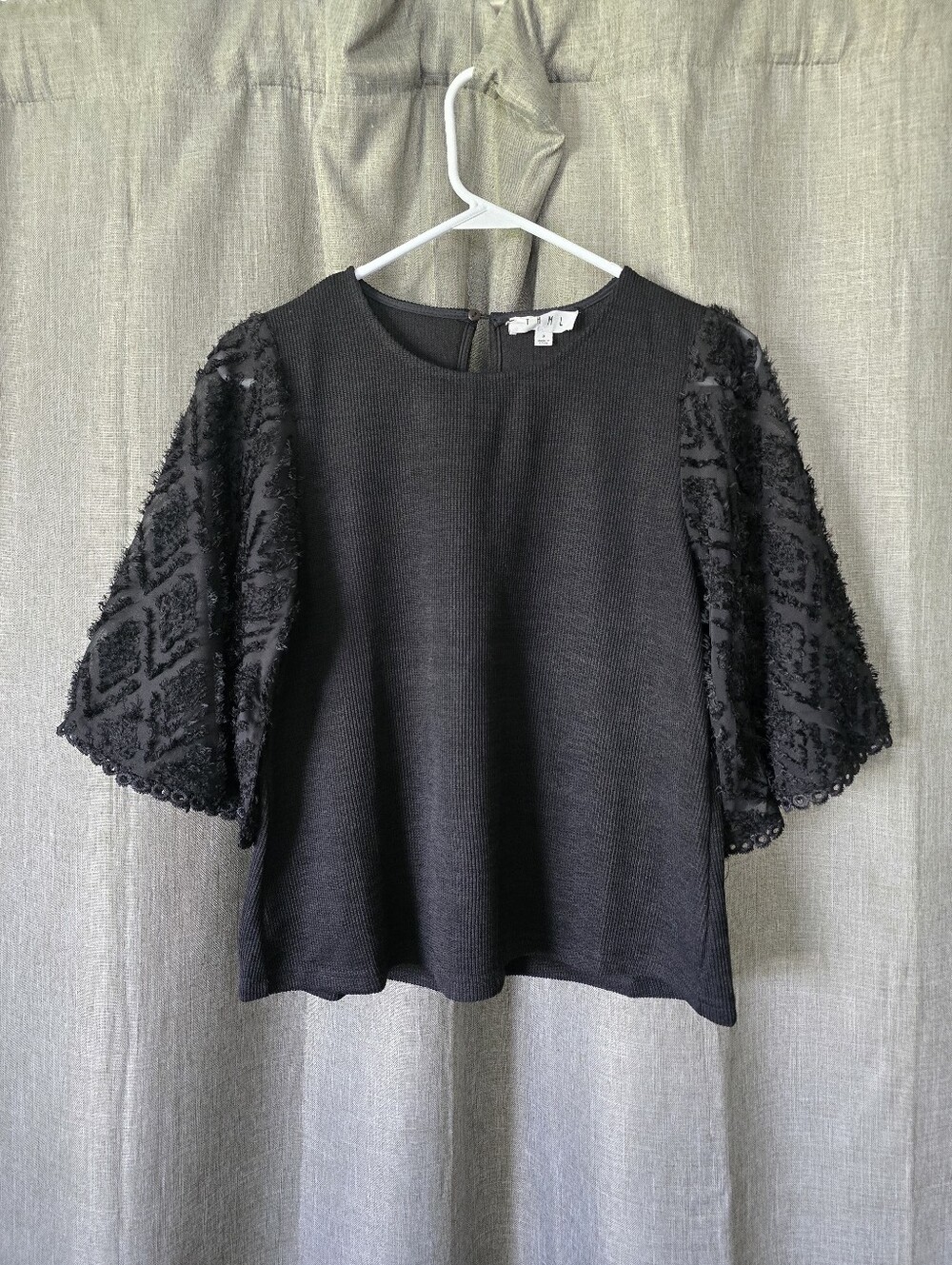 THML Black Ribbed Short Sleeve Blouse W/ Textured Flared Sleeves Size S